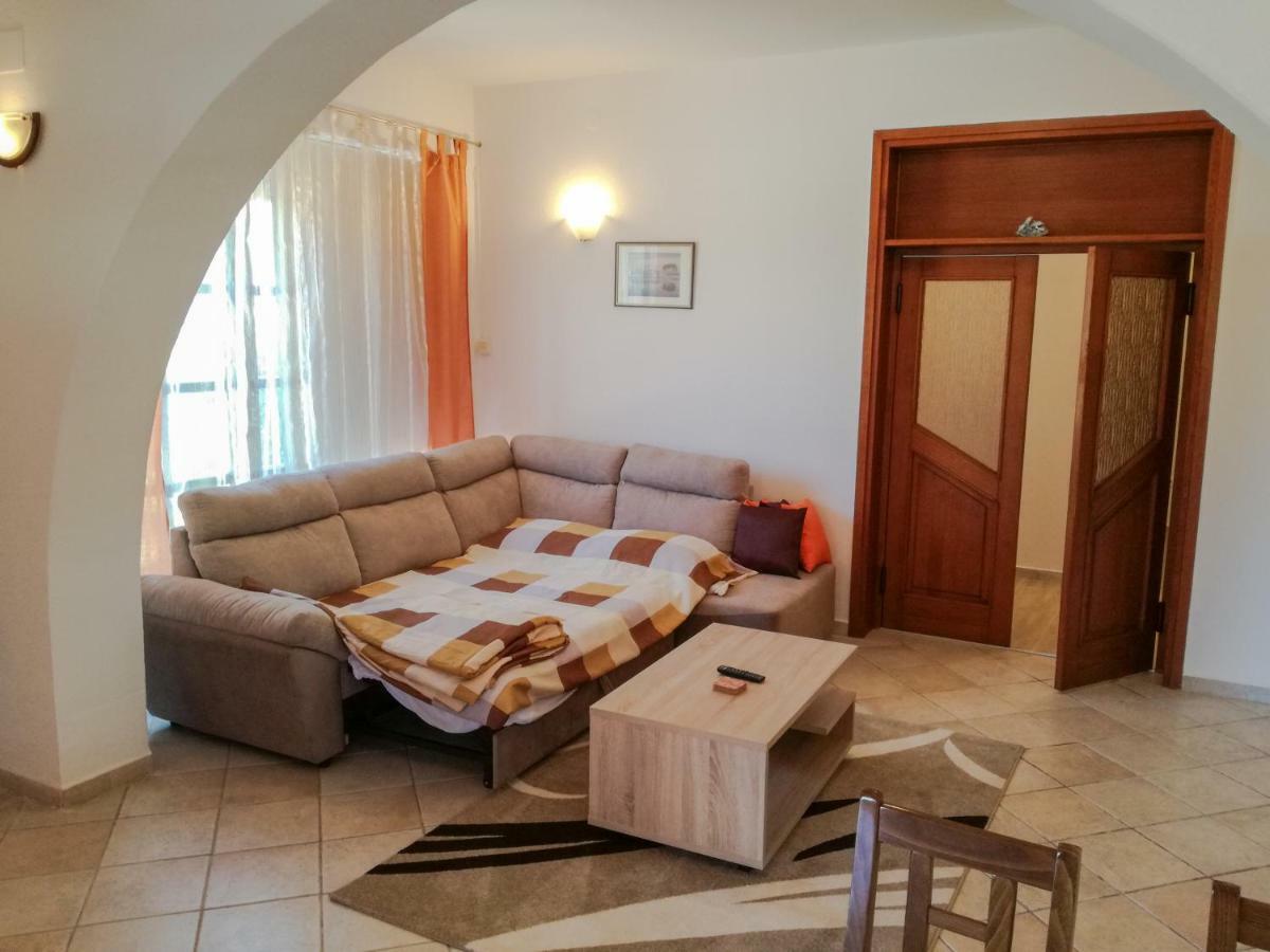 Apartment Sandra Умаг Екстериор снимка