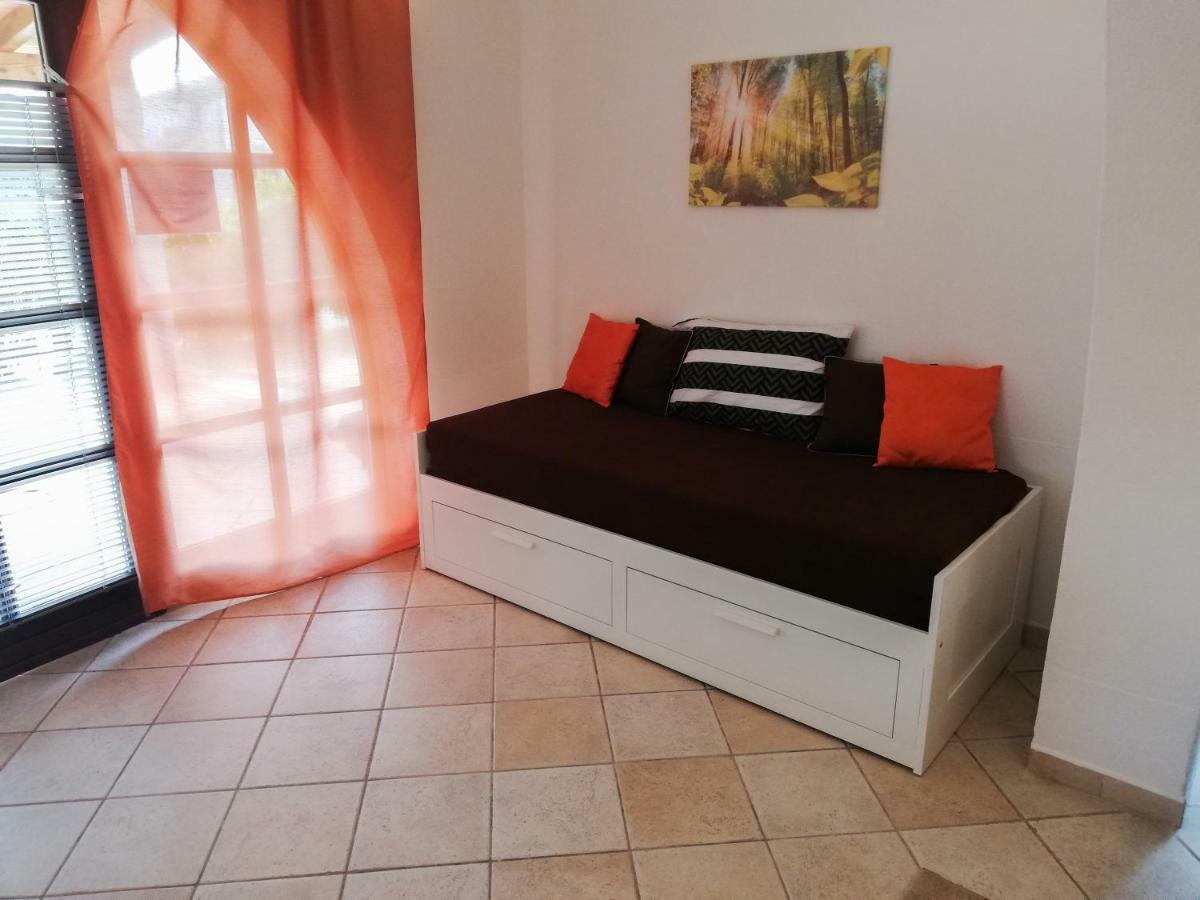 Apartment Sandra Умаг Екстериор снимка
